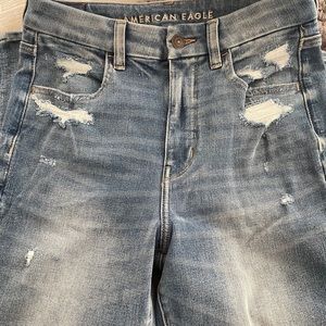 American Eagle size 6 “the dream Jean”
